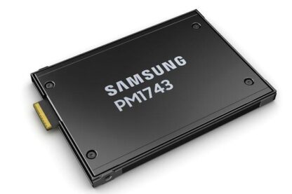 Samsung Enterprise 3.8TB PM1743 PCIE5.0 2.5â€ SSD
